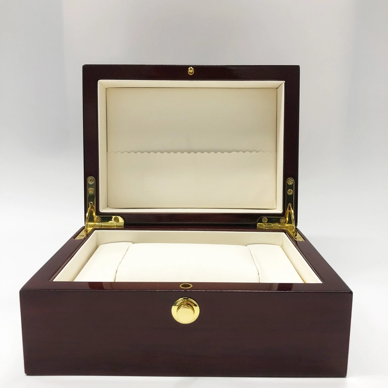 Luxury Brown Square Lacquer Wood Watch Box with Buckle Custom Logo Watch Packaging Box Printed Custom Watch Box Watch Packaging Lacquer Box